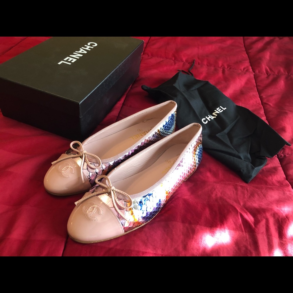 Chanel flats size 39.5